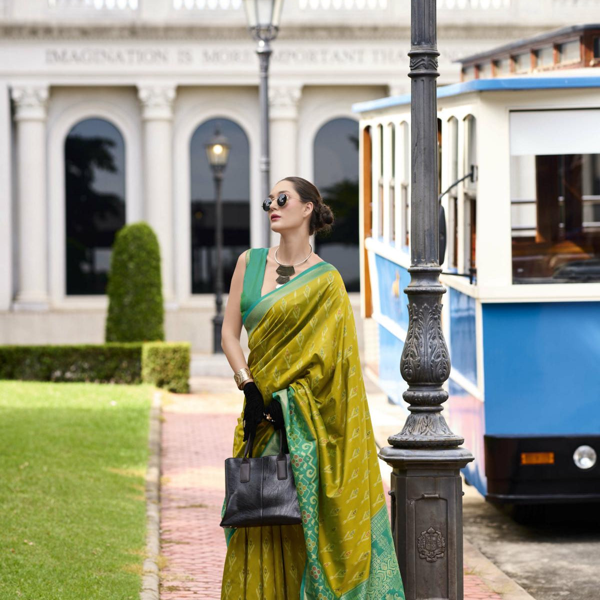 Banarasi Silk Saree with Zari Perfection