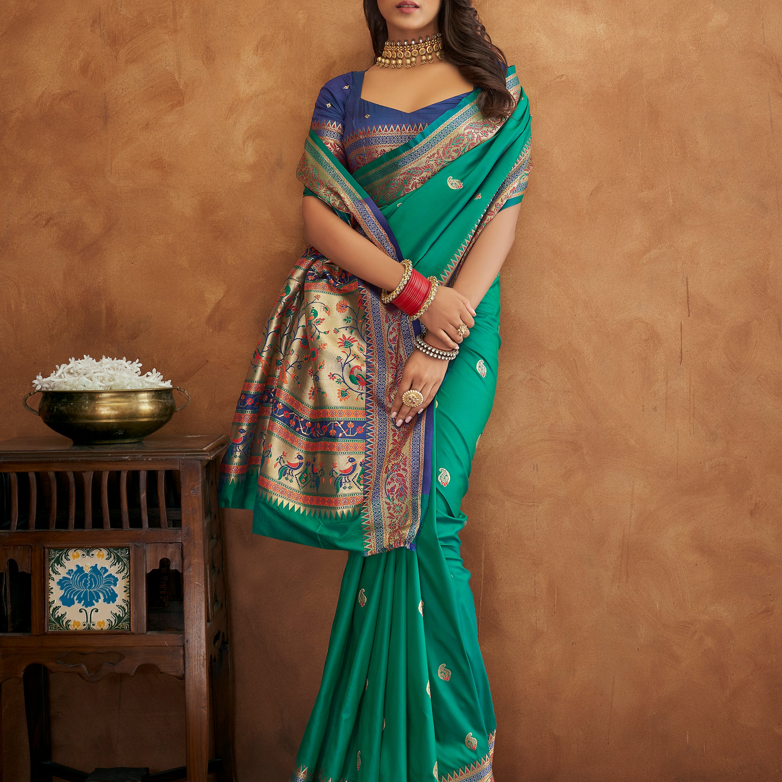 Exquisite Banarasi Paithani Silk Saree with Rich Peshwai Pallu