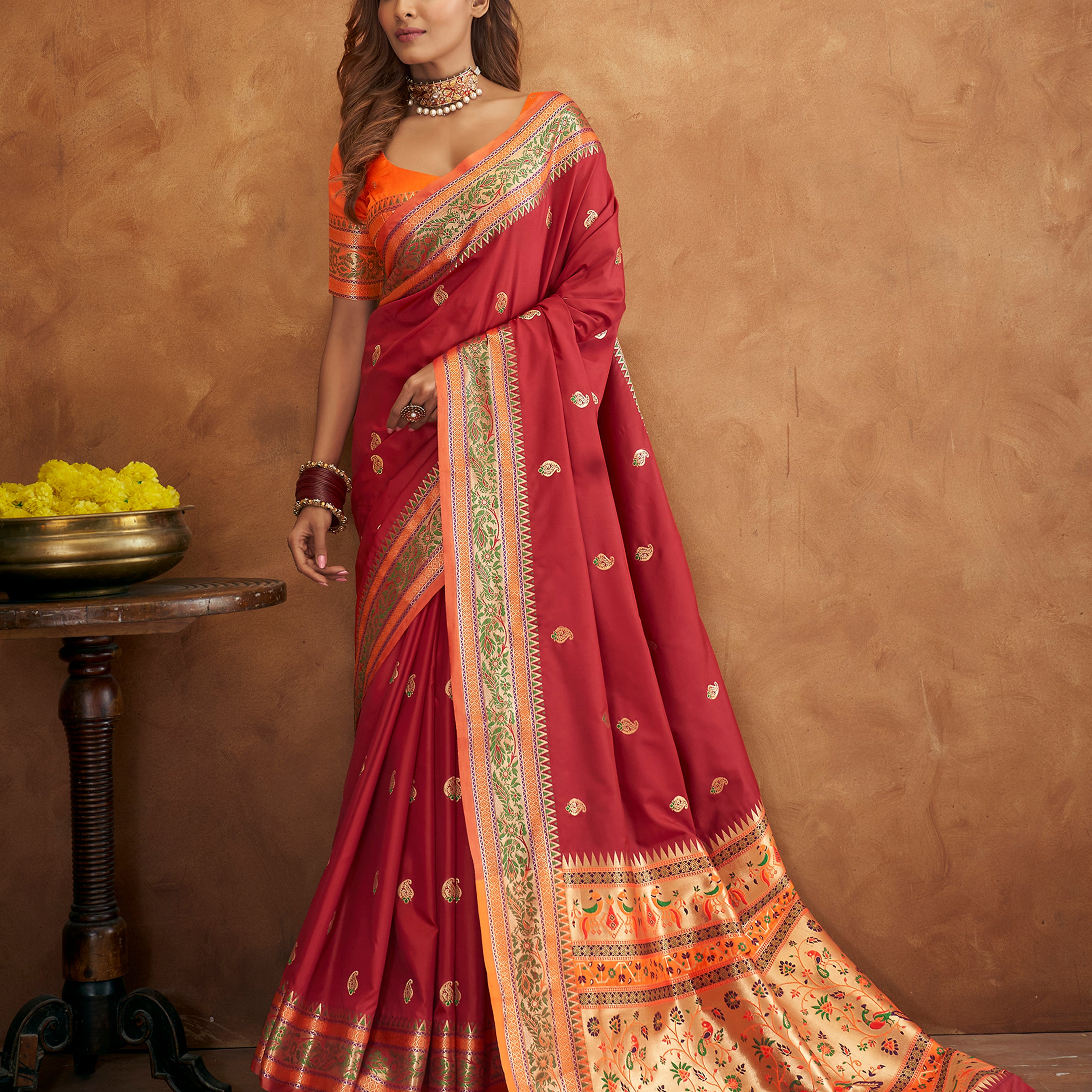 Exquisite Banarasi Paithani Silk Saree with Rich Peshwai Pallu