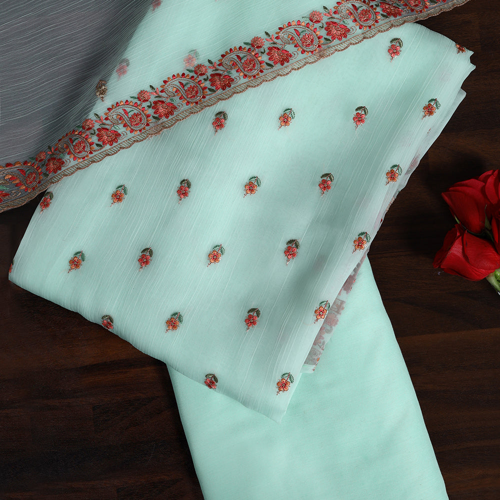 Graceful Chiffon Suit with Exquisite Thread Work