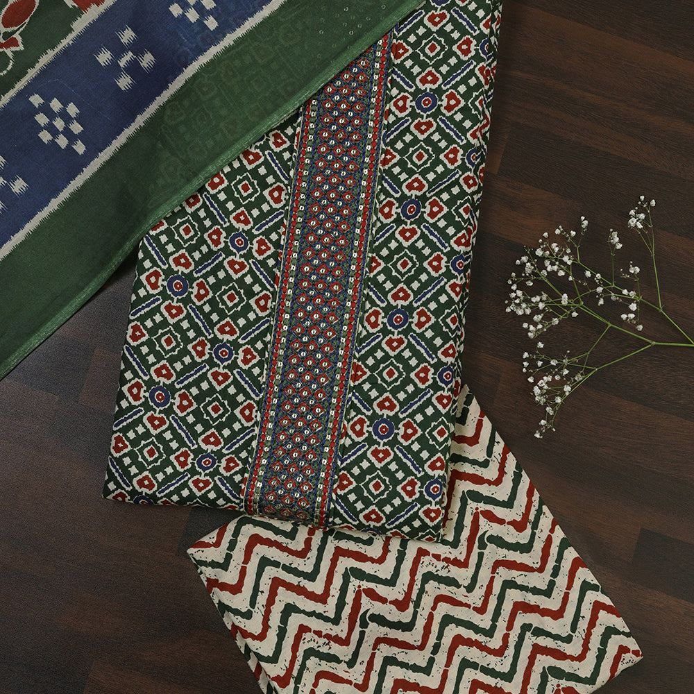 Printed Cotton Fabric Unstitched Suit