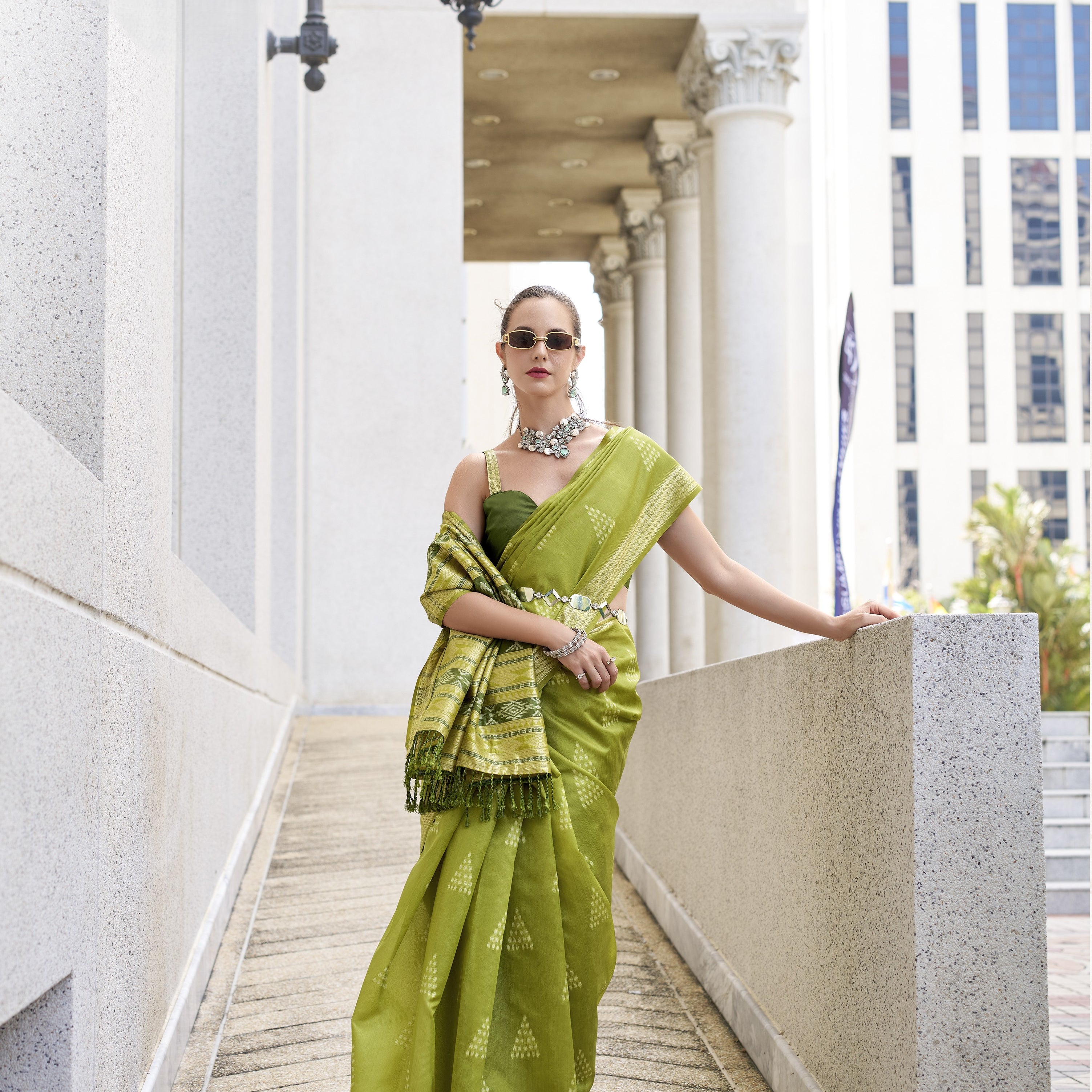 Royal Silk Saree with Exquisite All-Over Zari