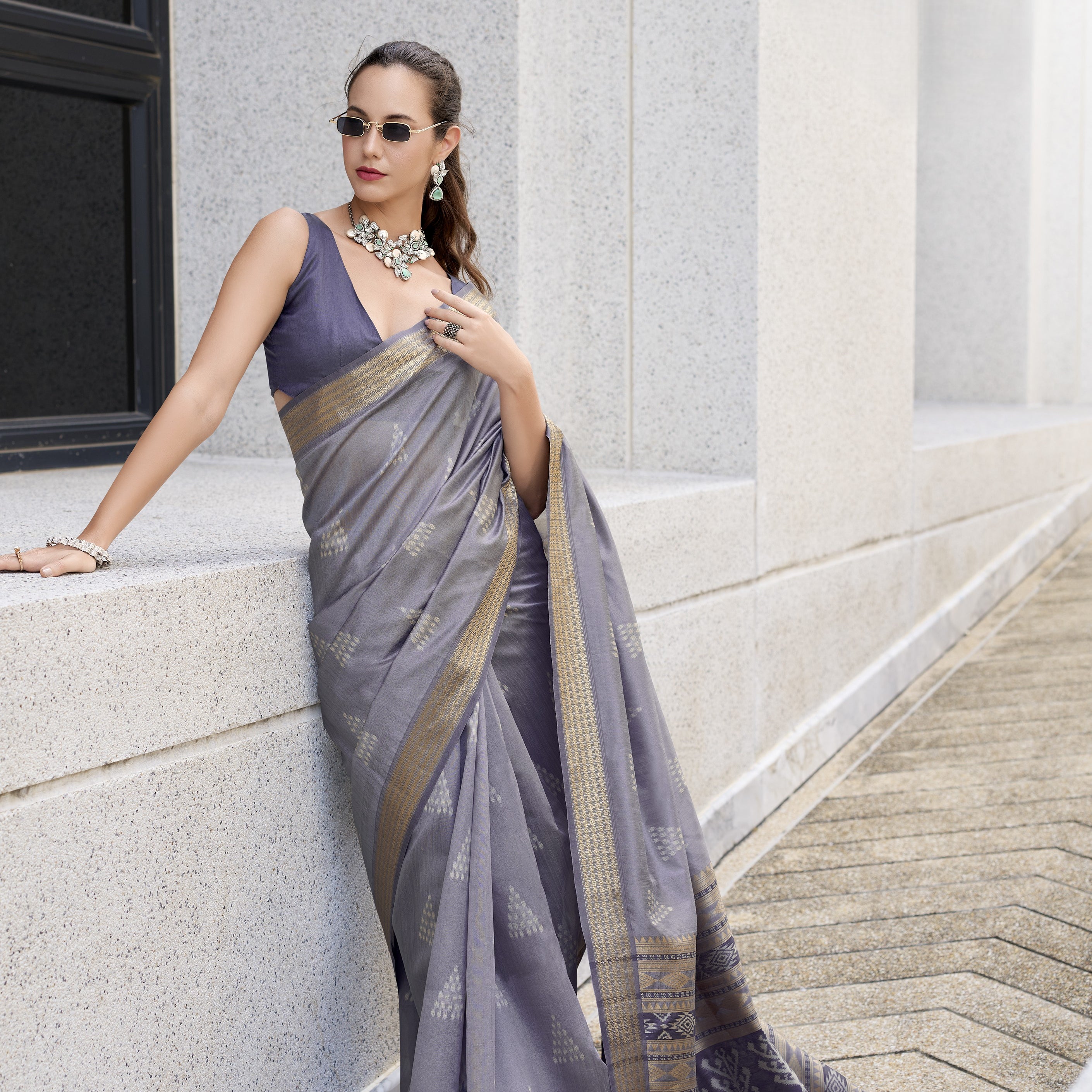 Royal Silk Saree with Exquisite All-Over Zari