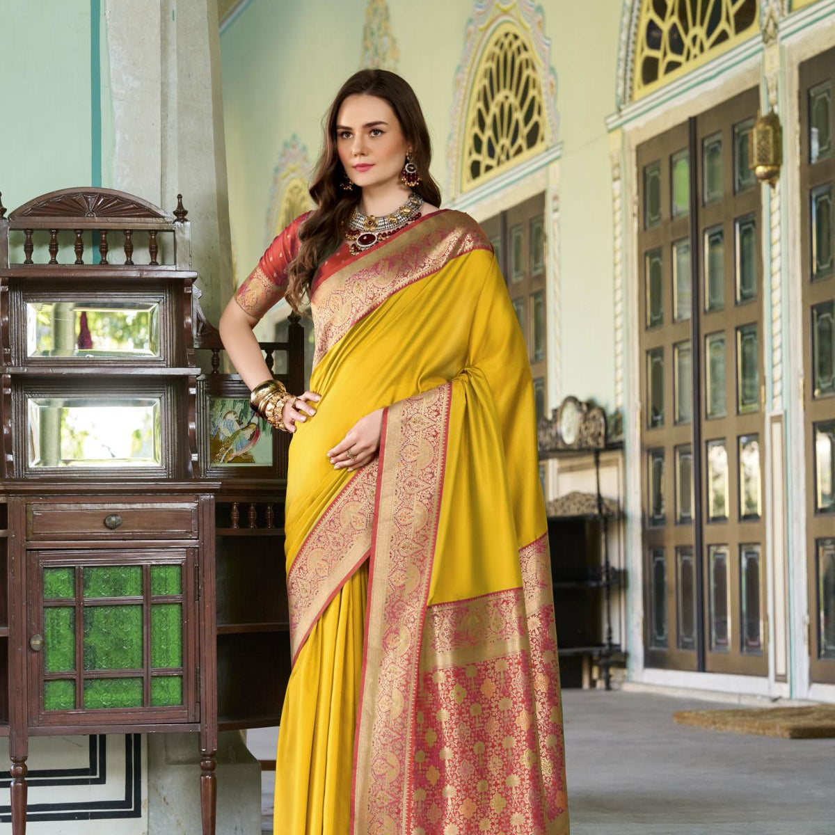Banarasi Silk Saree with Zari Perfection
