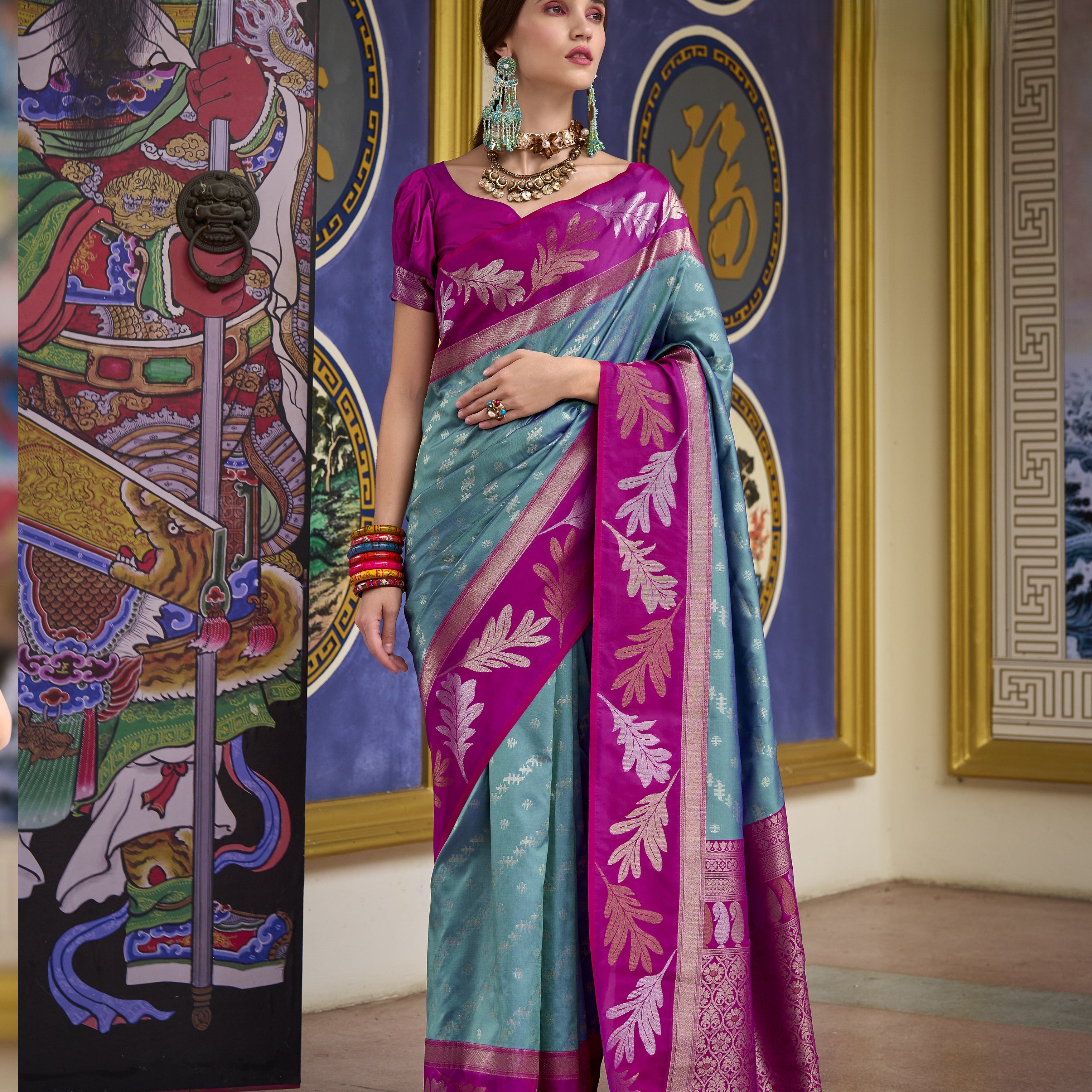 Banarasi Silk Saree With Leaf Motif Zari Border