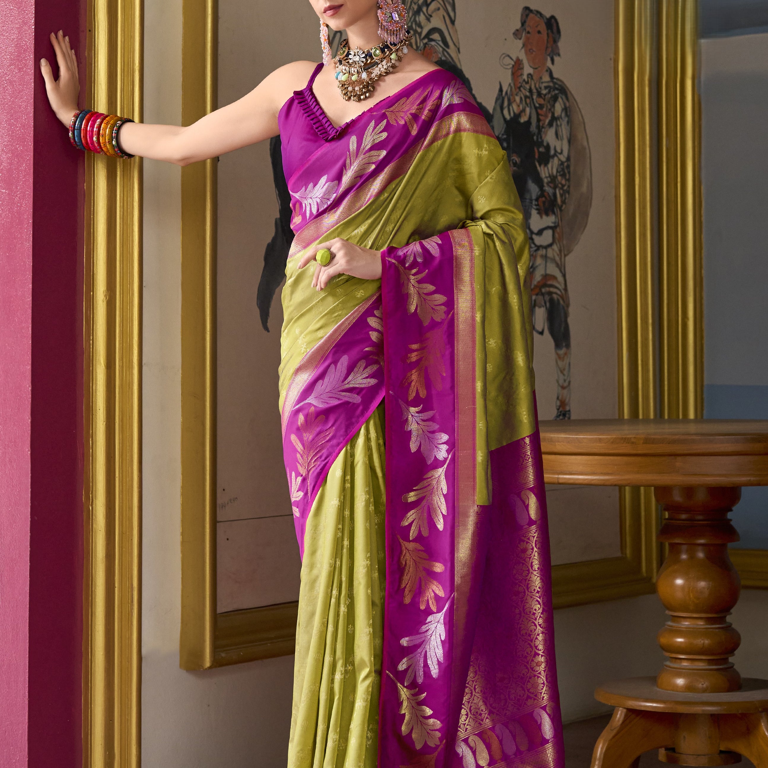 Banarasi Silk Saree With Leaf Motif Zari Border