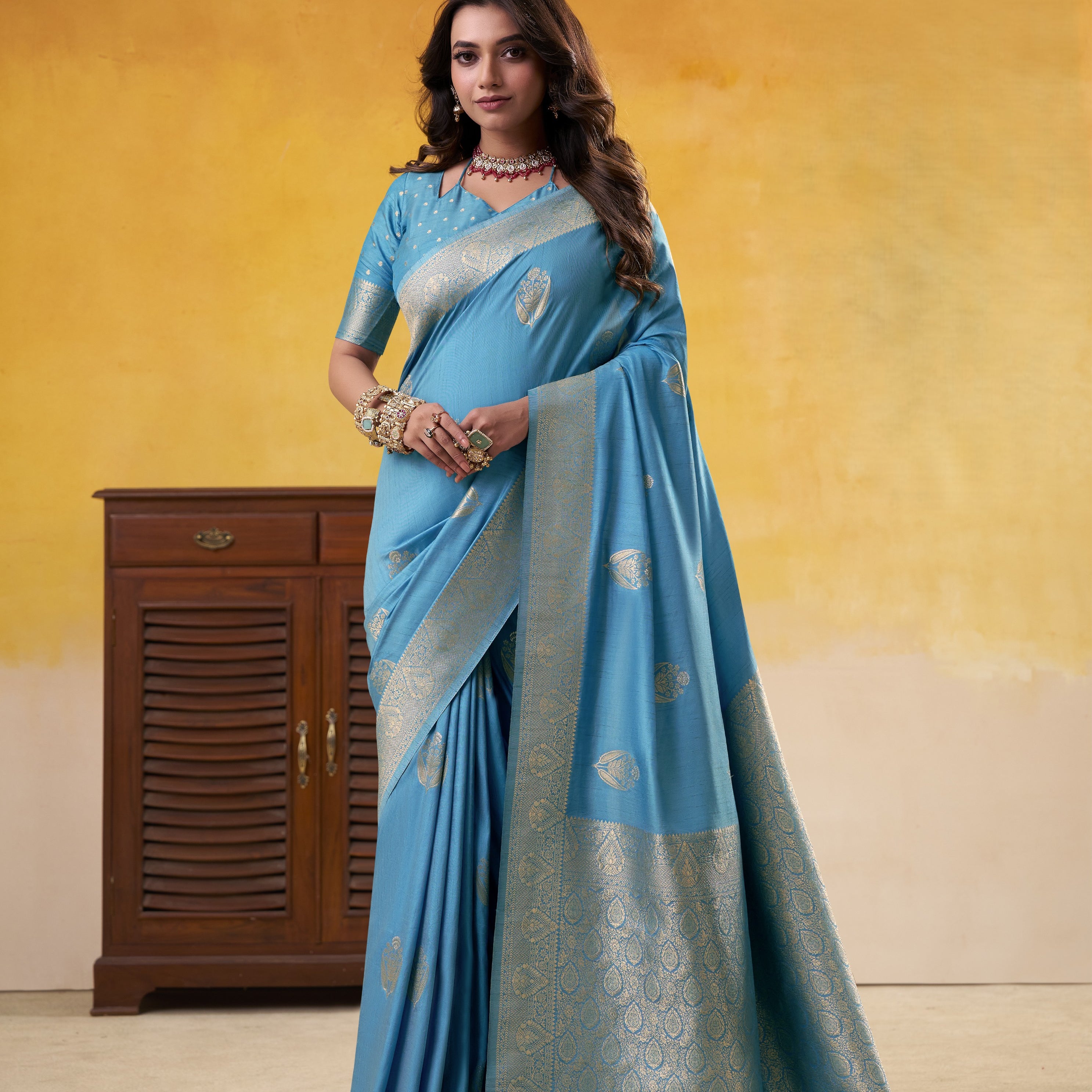 Silk Saree with Zari Perfection