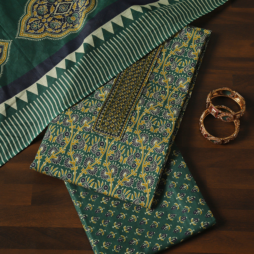Ethnic Floral Print Cotton Suit Set with Foil Thread Embroidery & Printed Dupatta