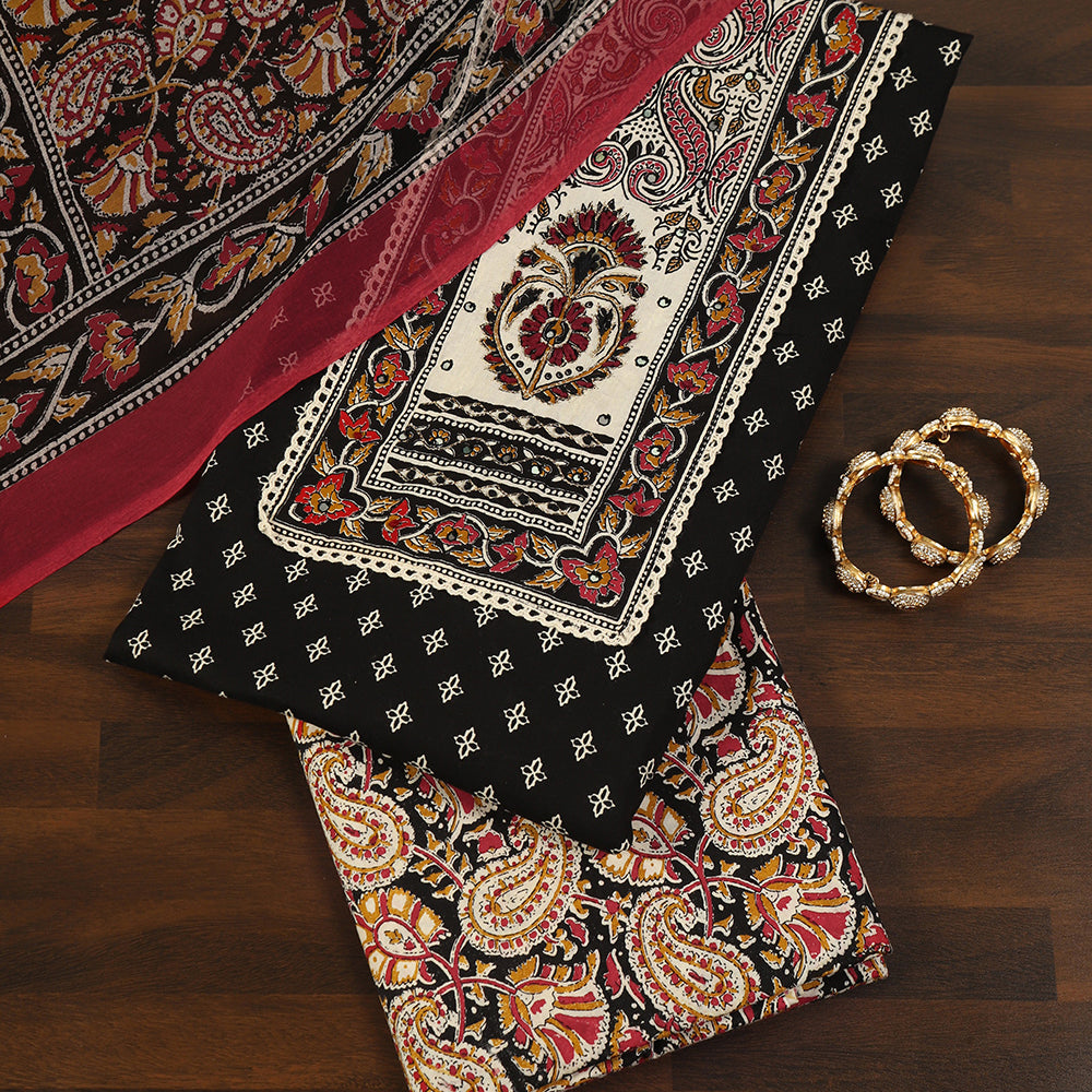 Unstitched Suit with Intricate Thread Neck Patch & Printed Chiffon Dupatta