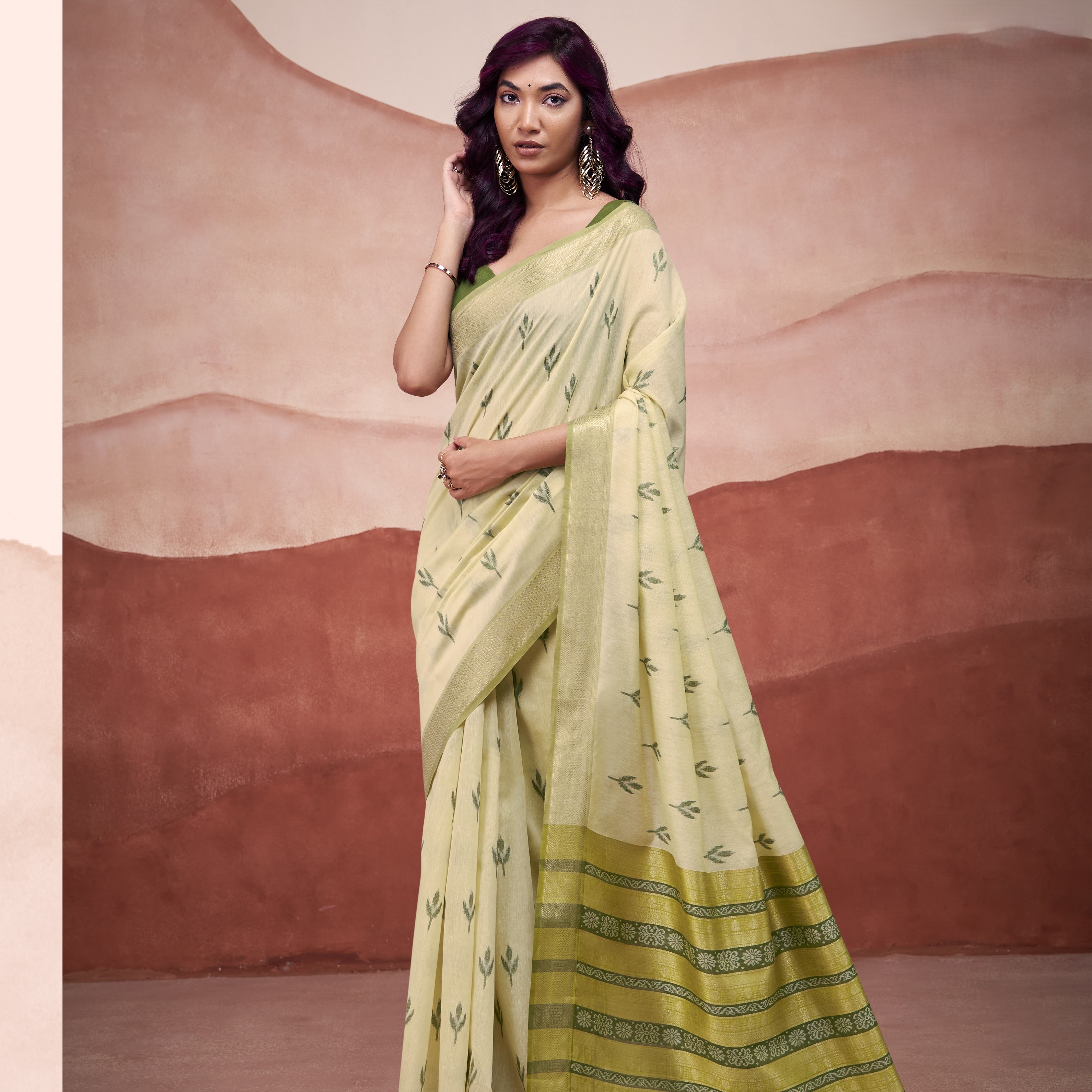Cotton Saree with a Touch of Zari