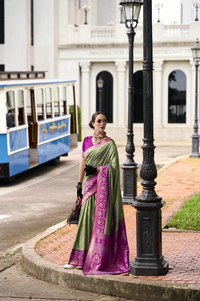 Banarasi Silk Saree with Zari Perfection