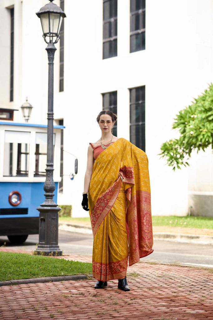 Banarasi Silk Saree with Zari Perfection