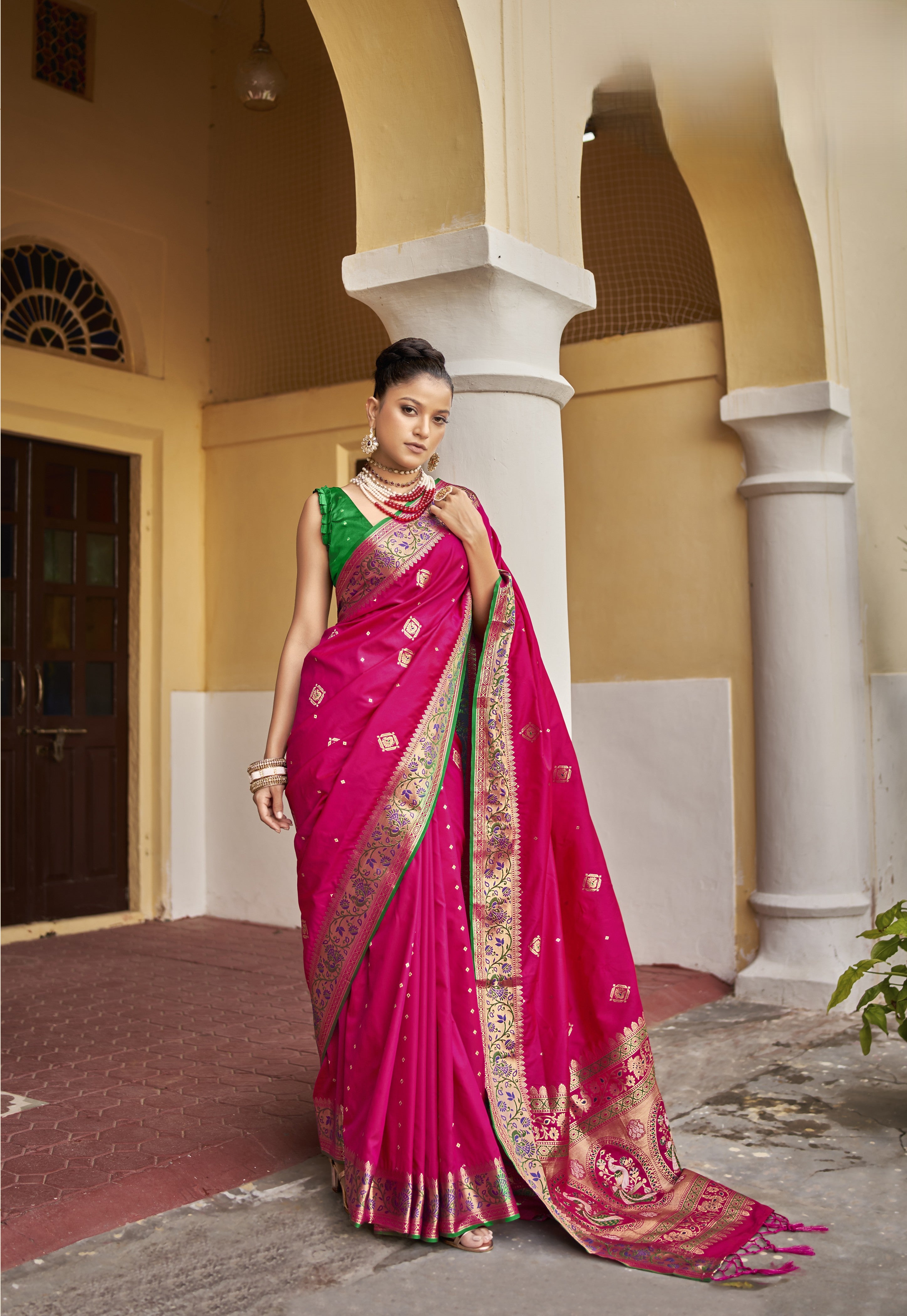 Exquisite Banarasi Paithani Silk Saree with Rich Peshwai Pallu