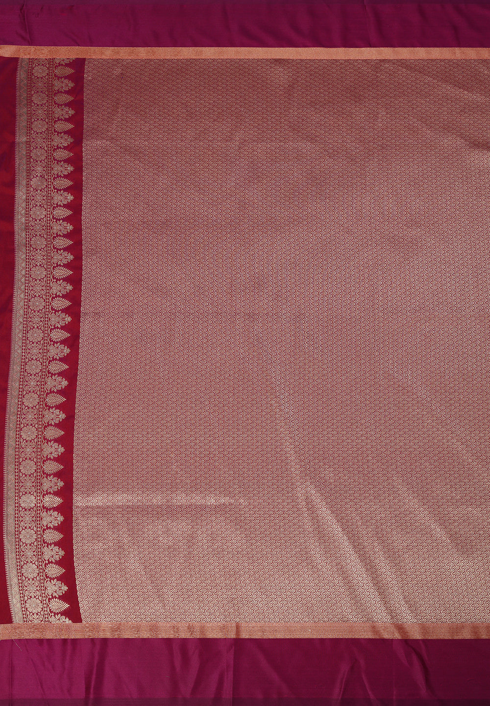 Get Beautiful Coral Banarsi Stain Silk Saree with All Over Zari Work