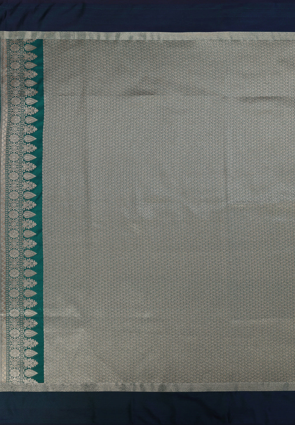 Get Beautiful Banarsi Stain Silk Saree for Women