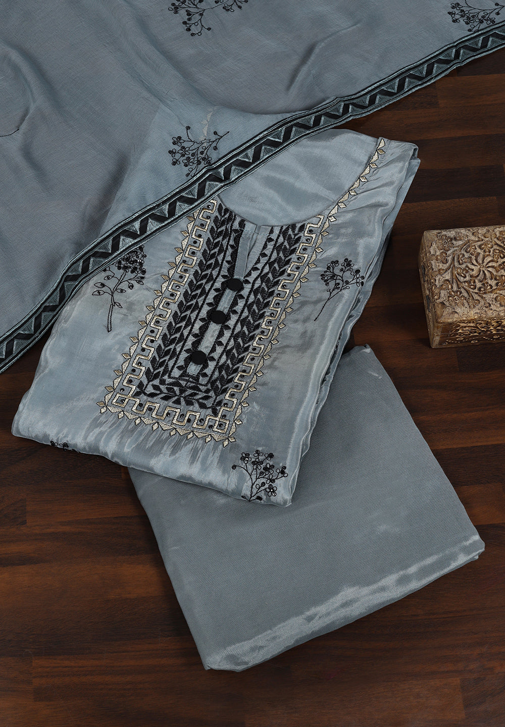 Designer Uppada Silk Suit with Thread Work