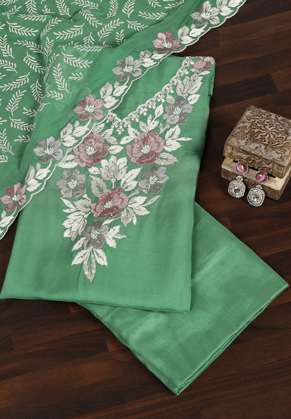 Chinnon Unstitched Suit with Resham Thread Work