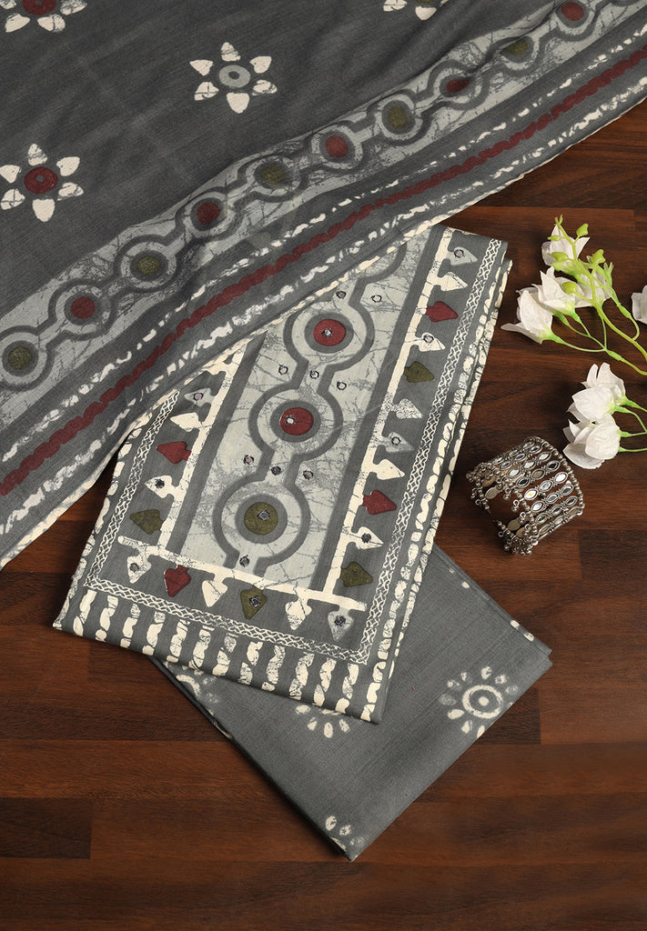 "Timeless Beauty: Cotton Unstitched Suit with Authentic Batik Print"