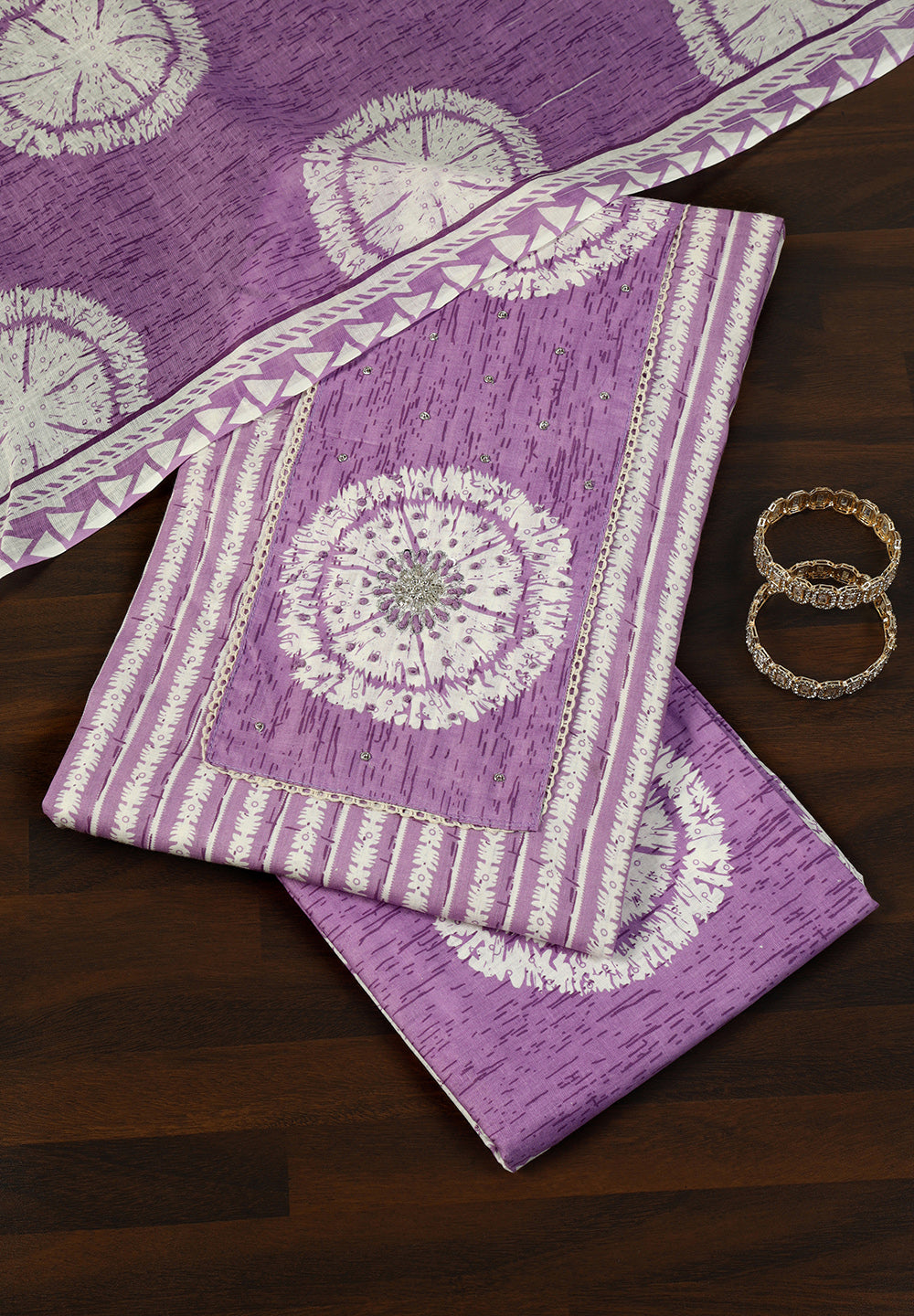 "Printed Perfection: Cotton Unstitched Suit with Stylish Neck Patch"