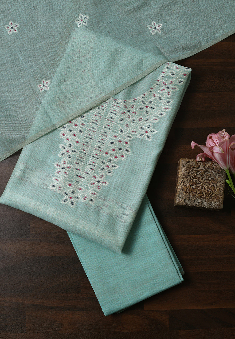 Linen Cotton Unstitched Suit With Thread Work