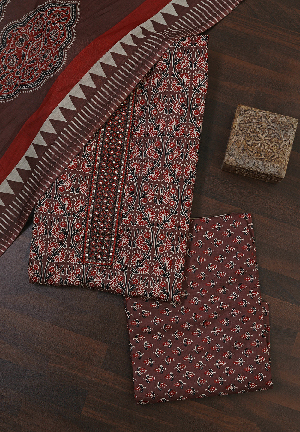 Ethnic Floral Print Cotton Suit Set with Foil Thread Embroidery & Printed Dupatta