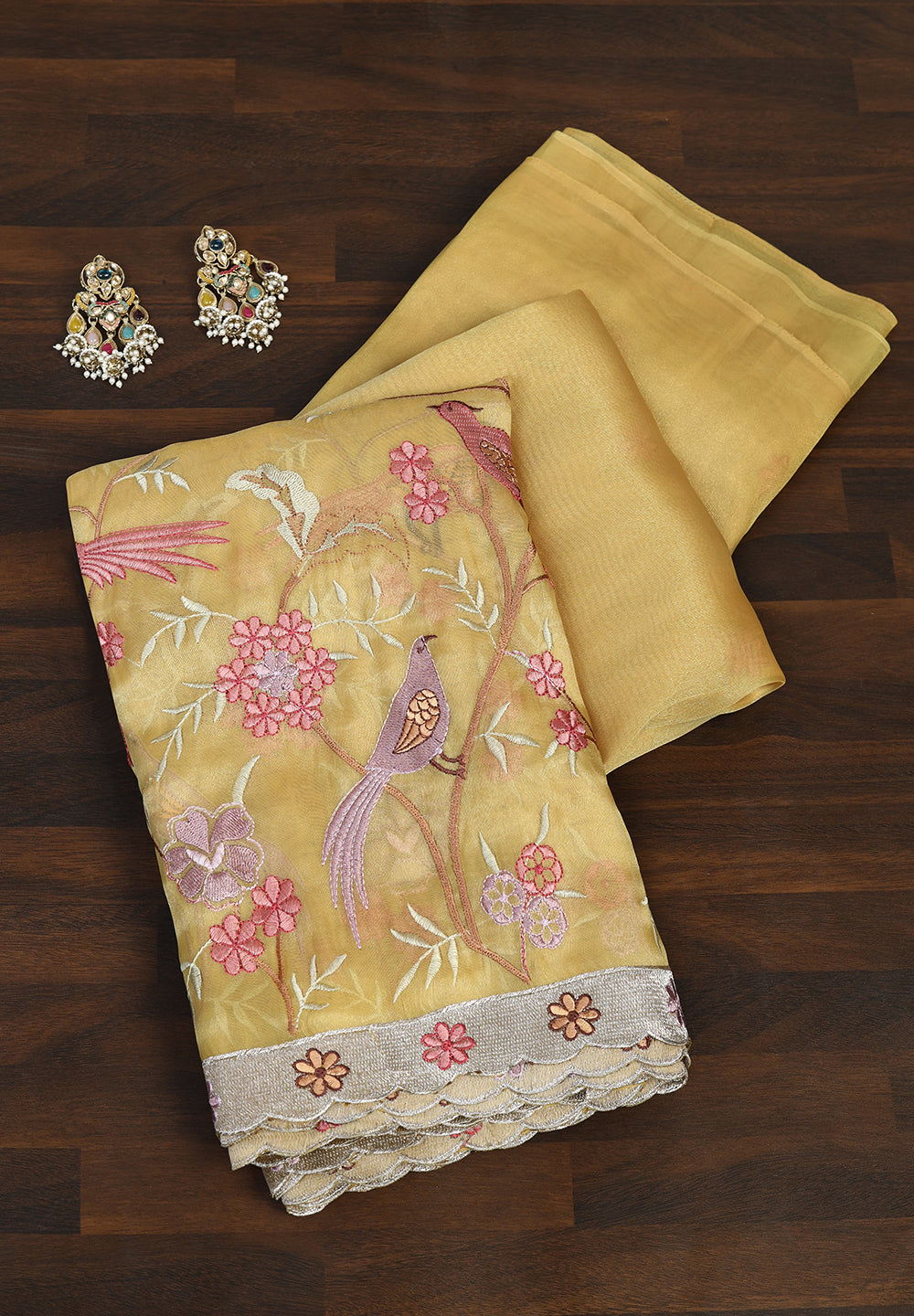 Tissue Net Saree with Artistic Threadwork Figures & Scalloped Cut-Work Border