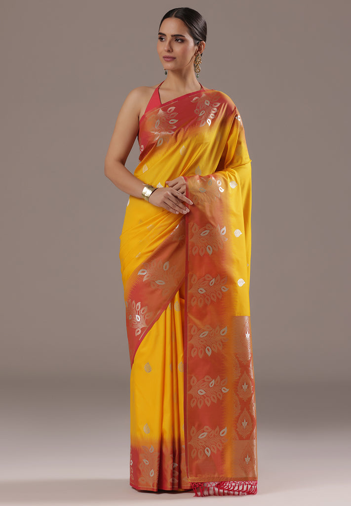 Double-Tone Silk Saree with Glimmering Zari Elegance