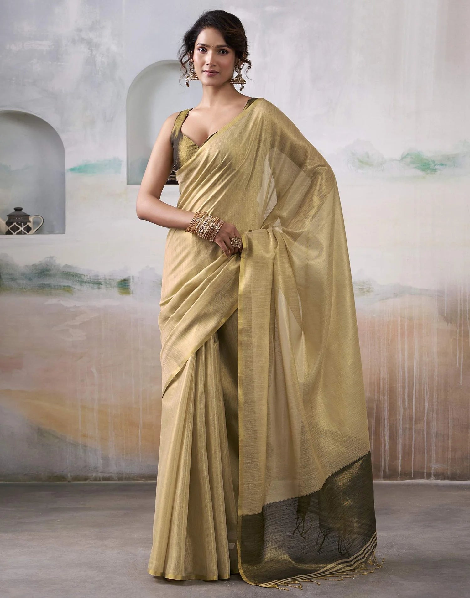 Elegant Tissue Saree