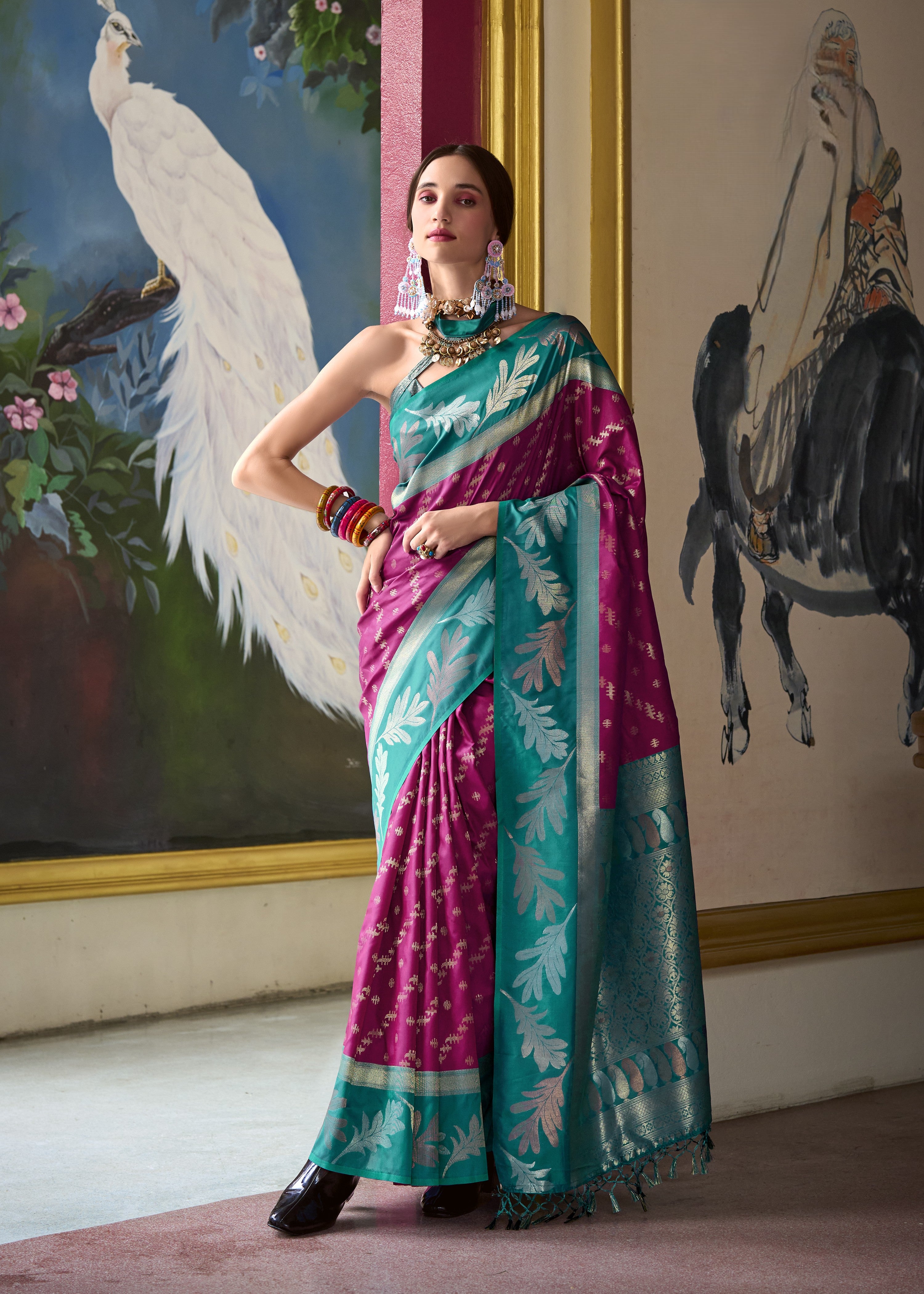 Banarasi Silk Saree With Leaf Motif Zari Border