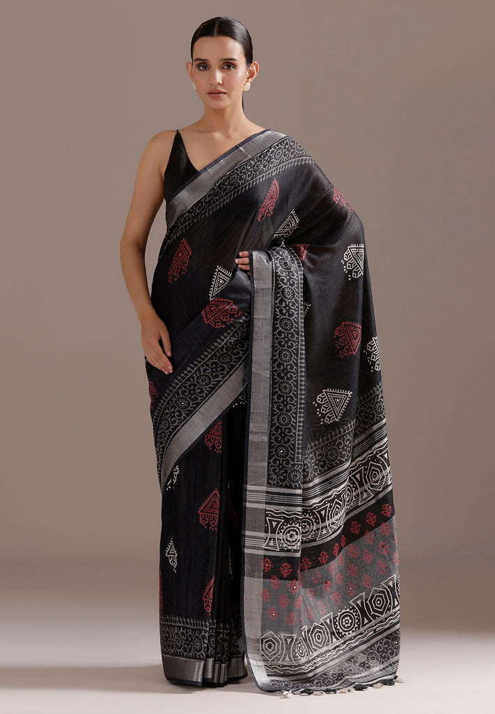 Effortless Elegance: Cotton Saree with All-Over Print Perfection