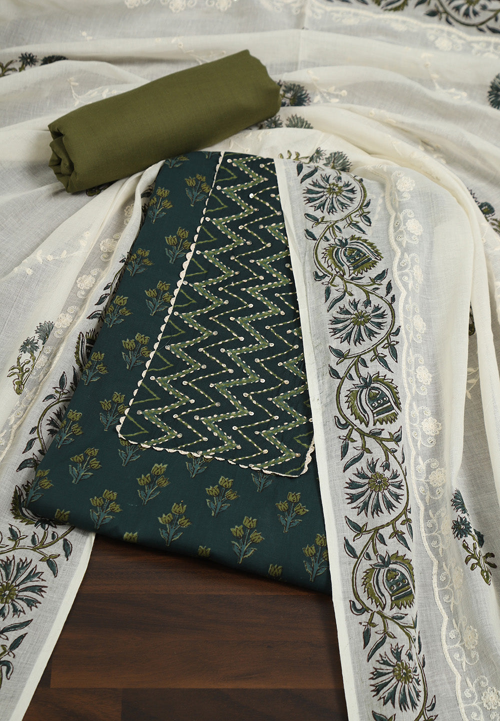 Printed Cotton Fabric unstitched Suit