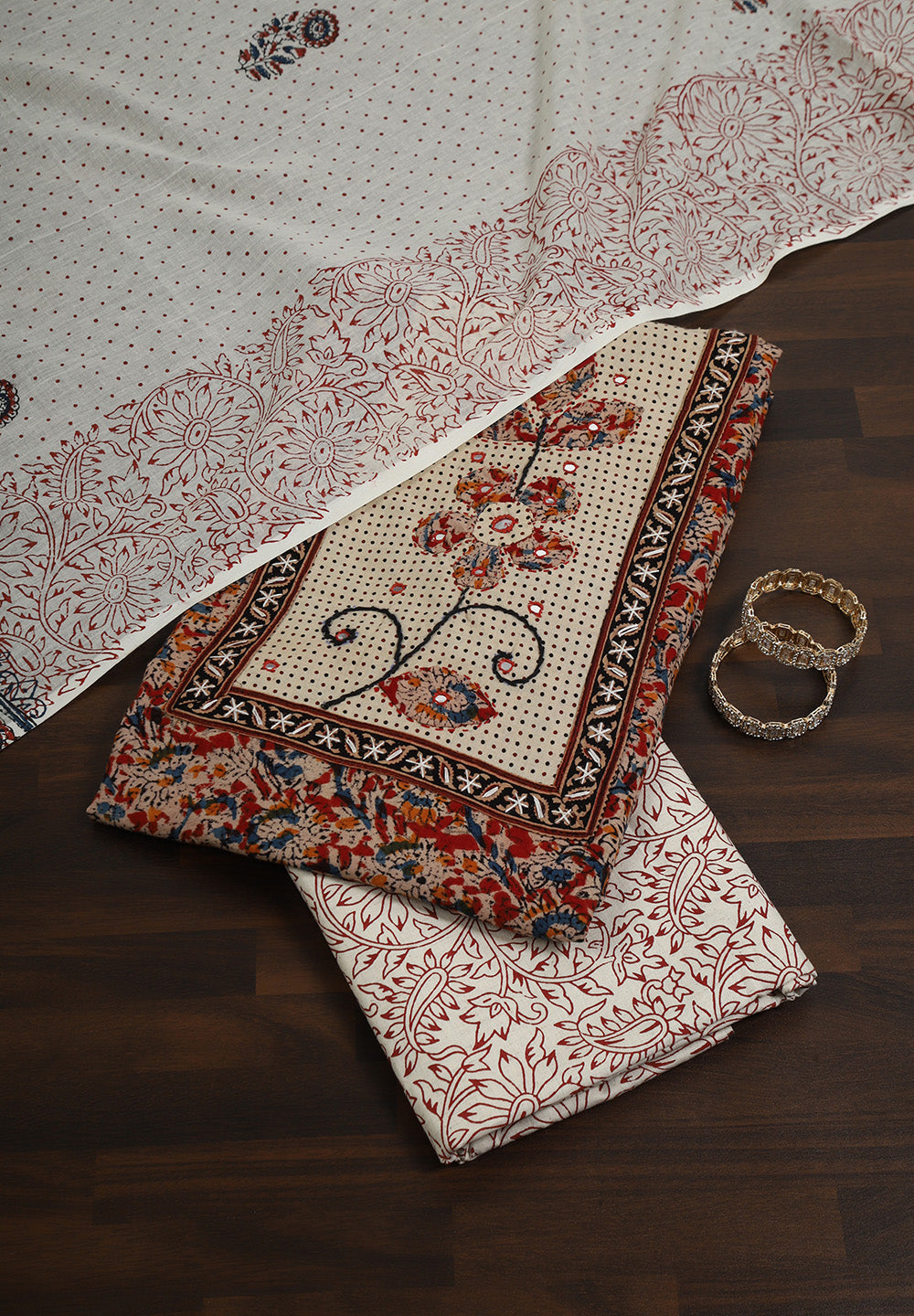 "Printed Perfection: Linen Cotton Unstitched Suit with Stylish Neck Patch"