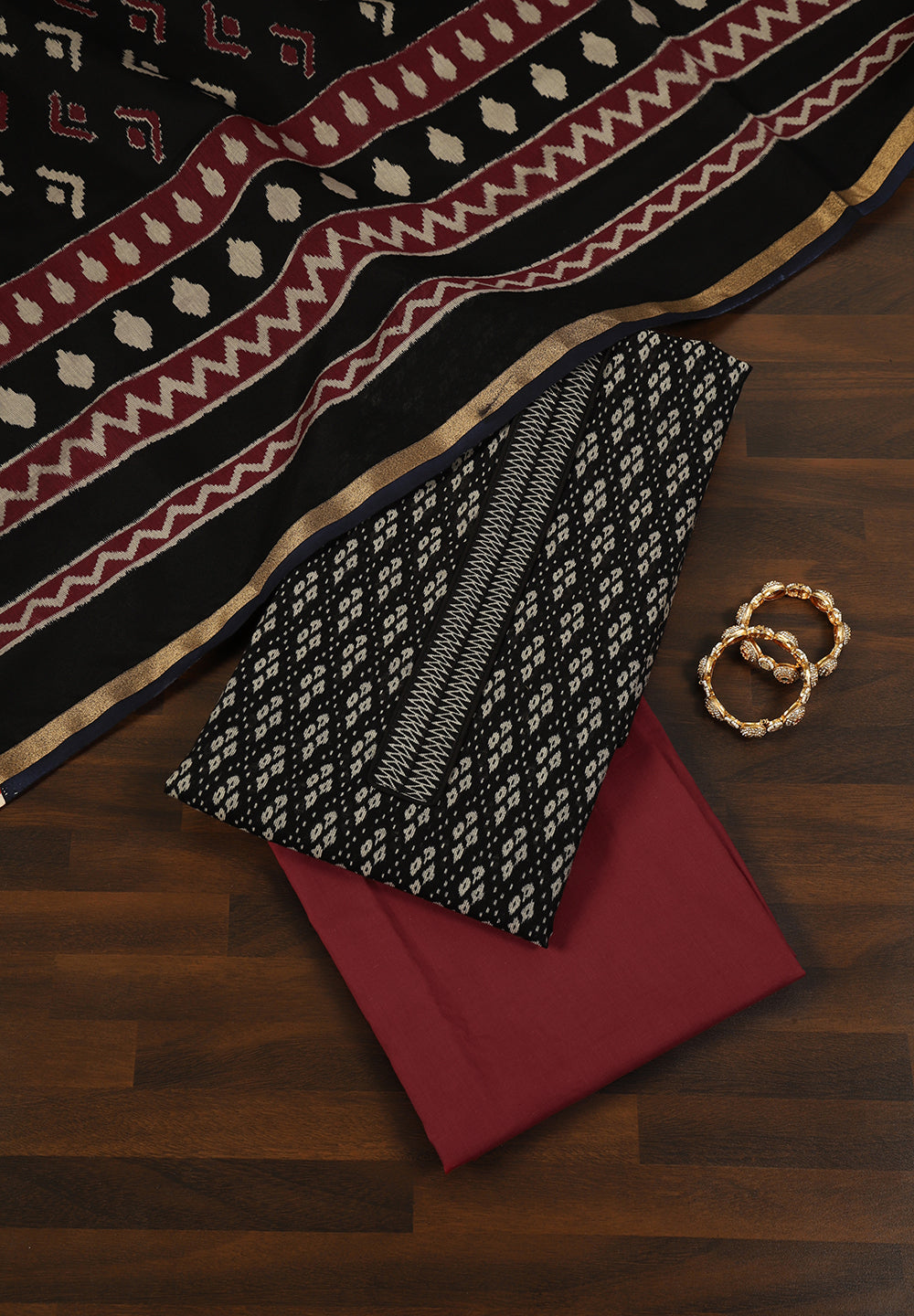 Printed Cotton Unstitched Suit with Stylish Neck Patch