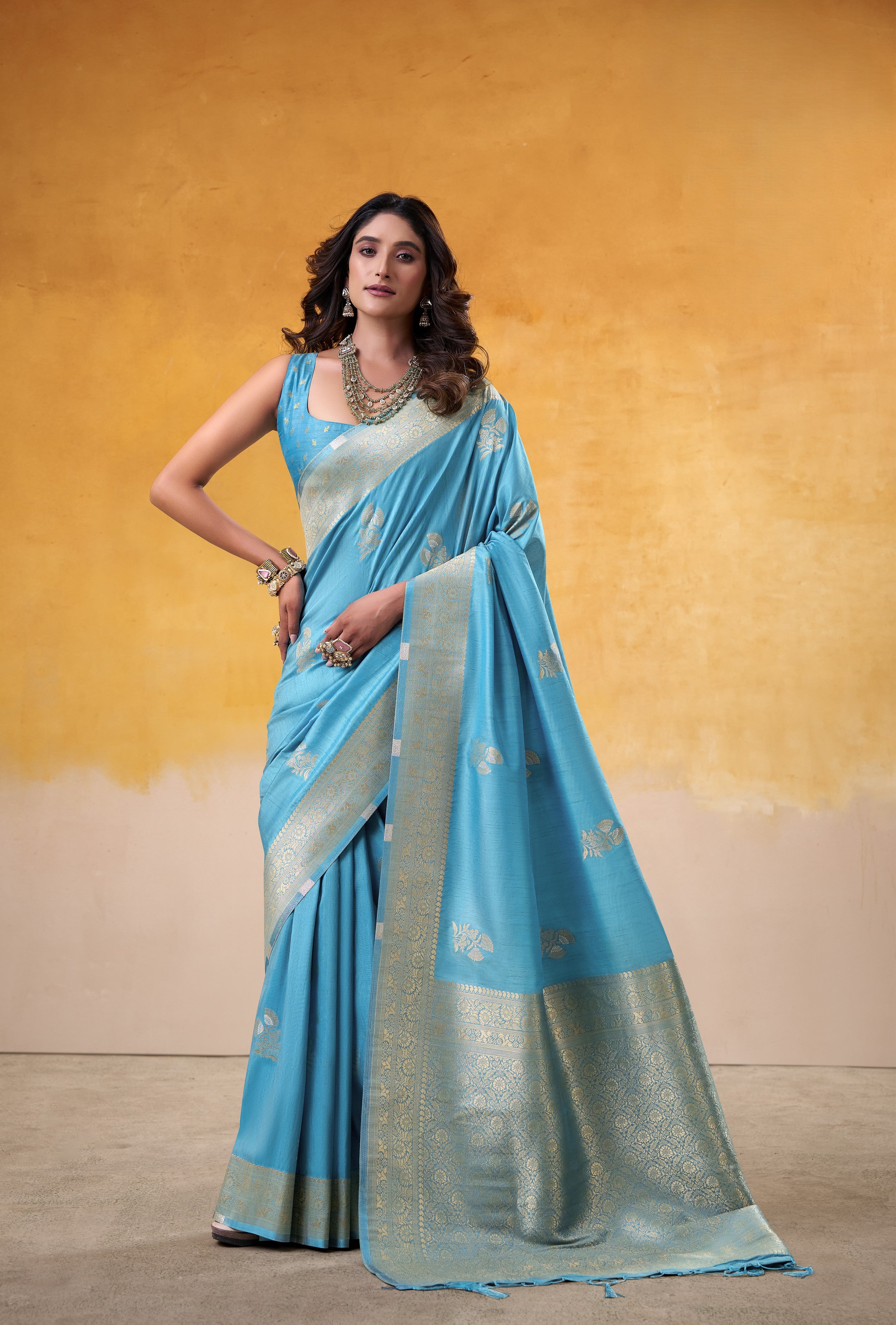 Royal Silk Saree with Exquisite All-Over Zari